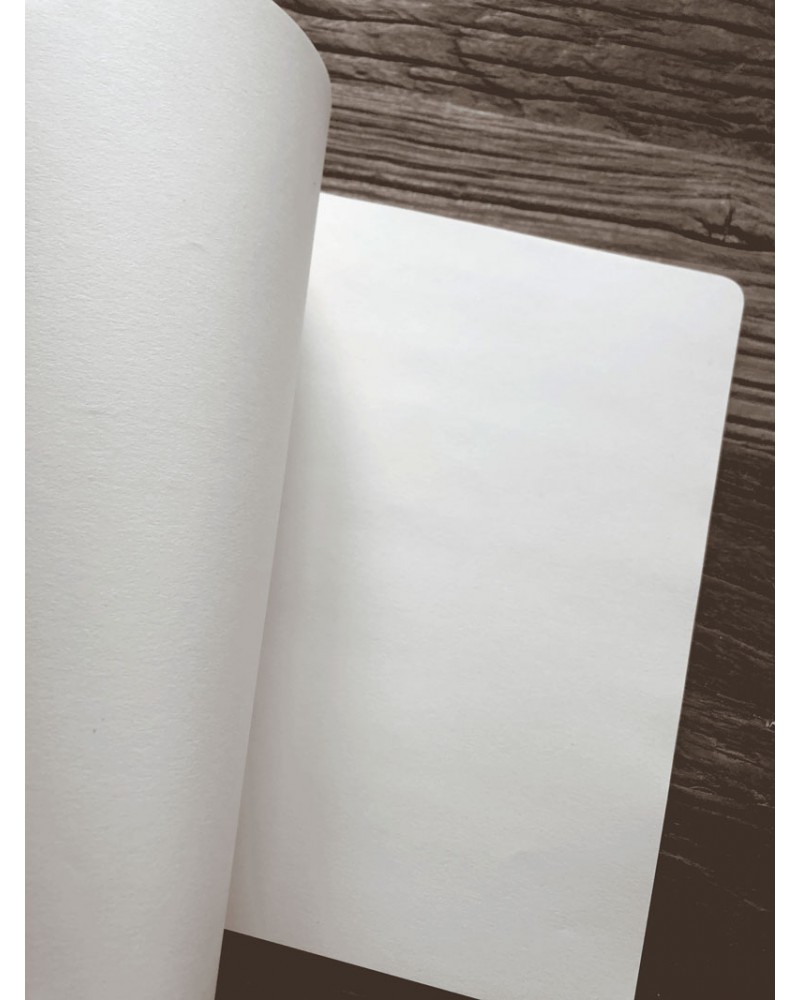 Carnet notes grand format intérieur pour dessin